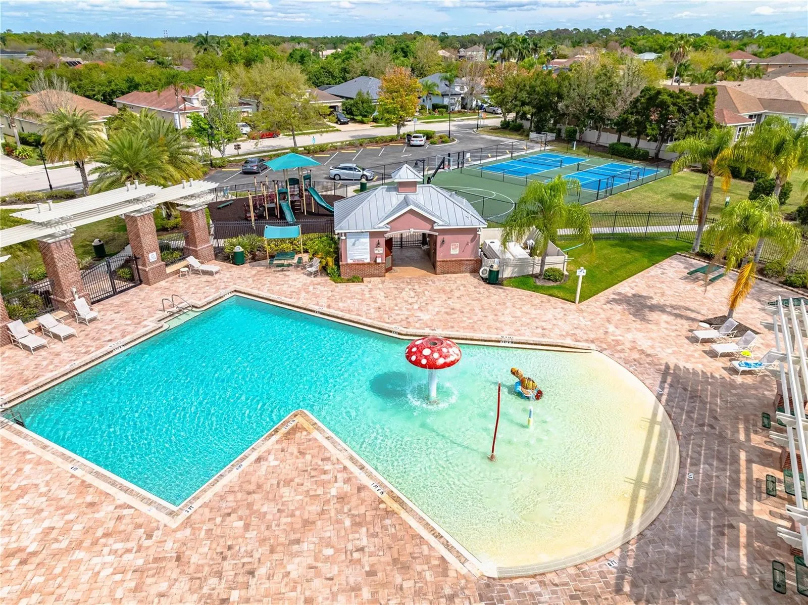 Pool Area at Lexington Parrish, Florida