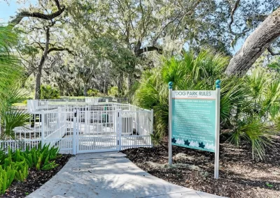 Silverleaf Community Features